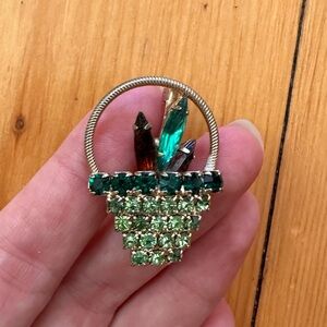 Vintage Rhinestone Flower Basket Brooch